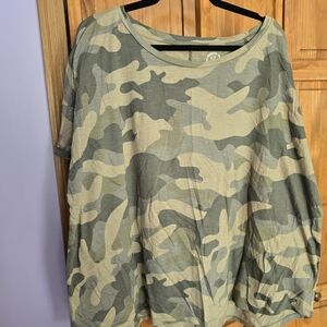 Camo Short Sleeve Women's Tee